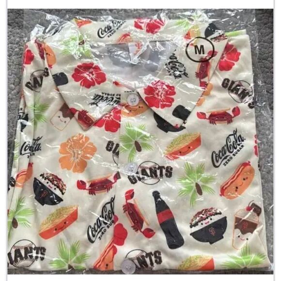 New! SF Giants Foodie Aloha Shirt 2023 - Size Med - Picture 3 of 3
